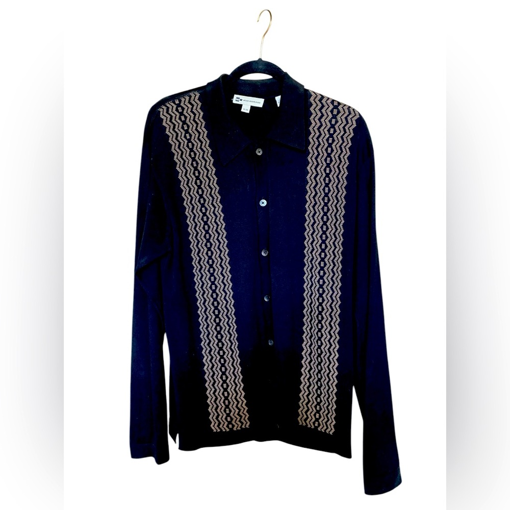 Men’s silk/cotton blend button downn sweater size medium. Brand Wilke-Rodriguez.